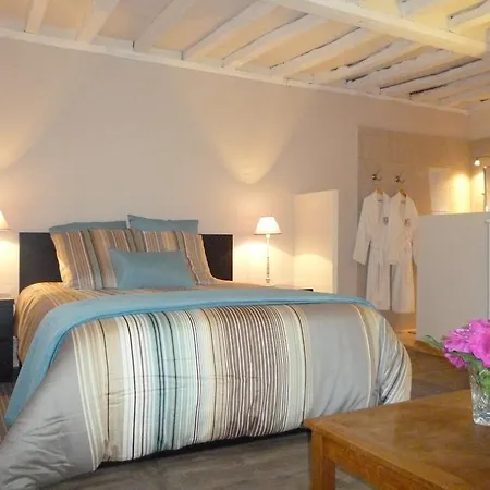 Le Clos Mayas Couette-café Vaux-sur-Seulles